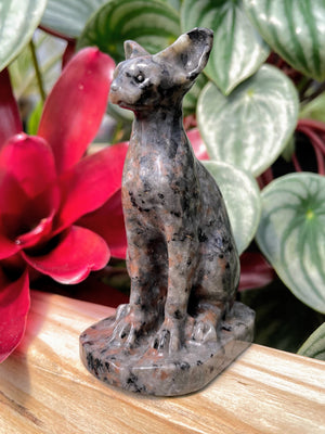Yooperlite Bastet Cat Crystal Carving