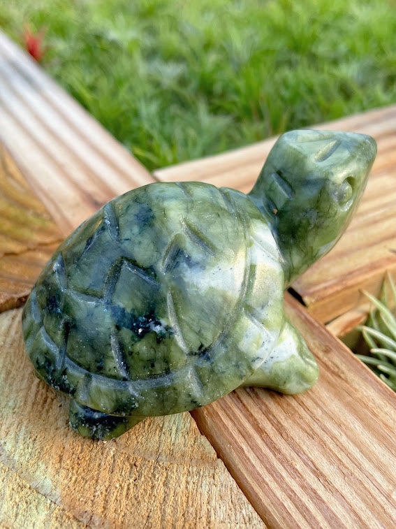 Sale Green jade turtle carving crystal