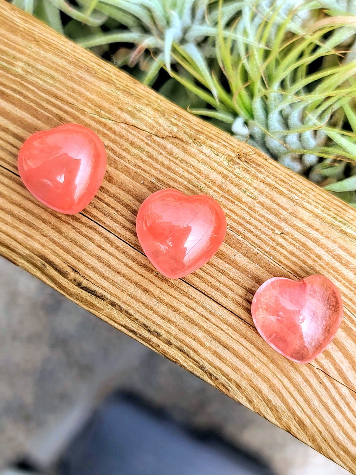 Mini Pink Smelting Quartz Crystal Heart