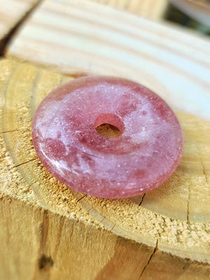 Strawberry Quartz Donut Ring Holder w/ Air Plant