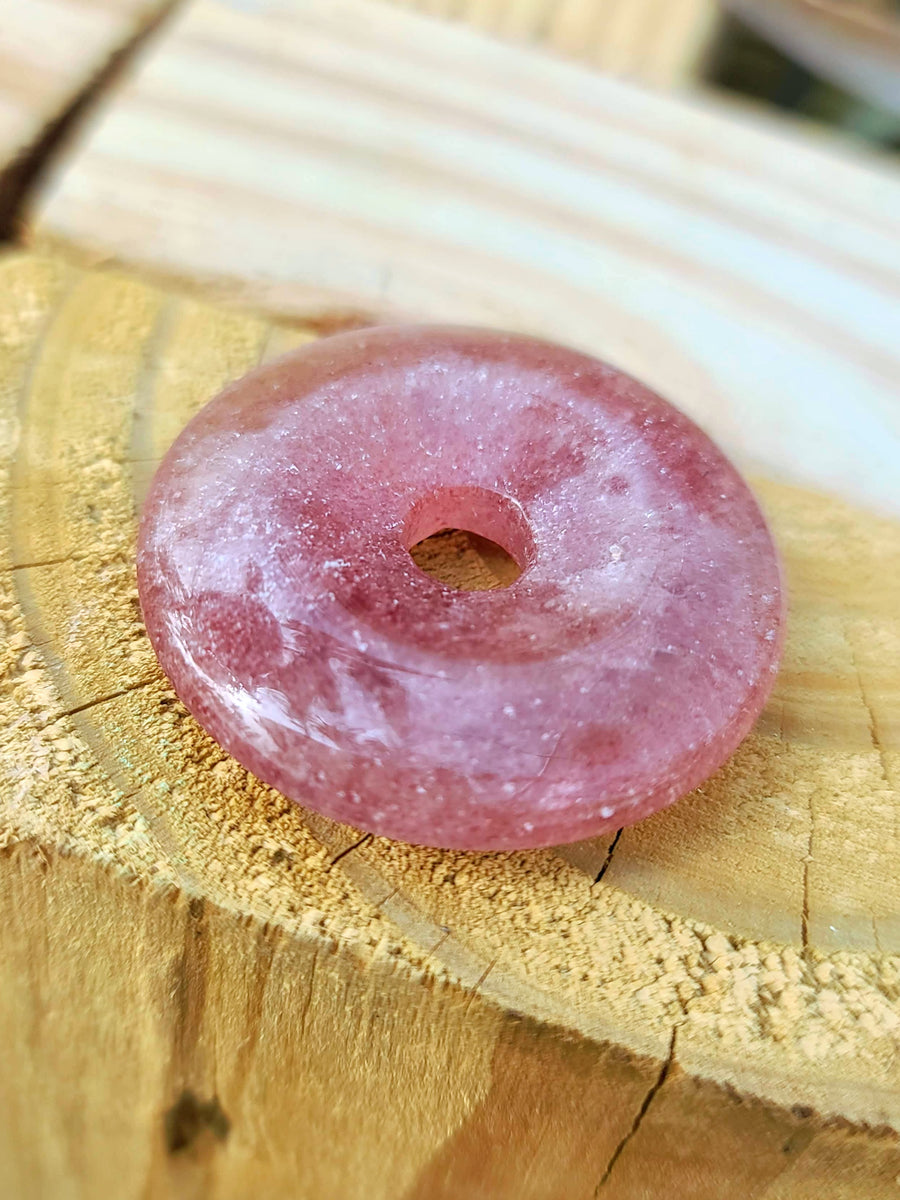 Strawberry Quartz Donut Ring Holder w/ Air Plant