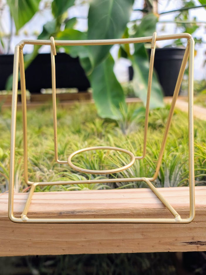 Swing Crystal Stand