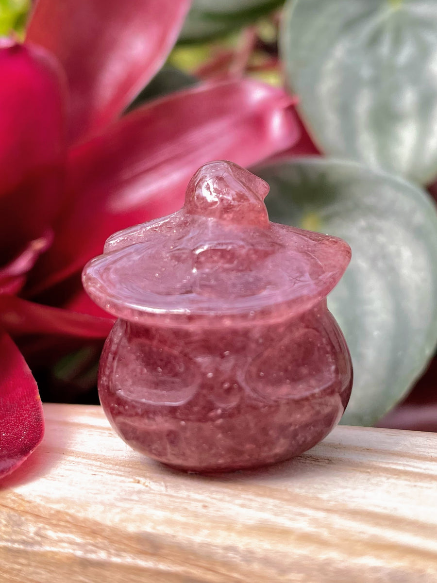 Strawberry Quartz Jack-O'-Lantern Crystal Carving