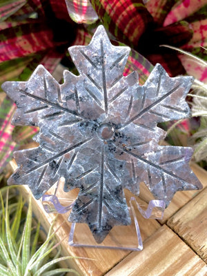 Yooperlite Snowflake Crystal Carving