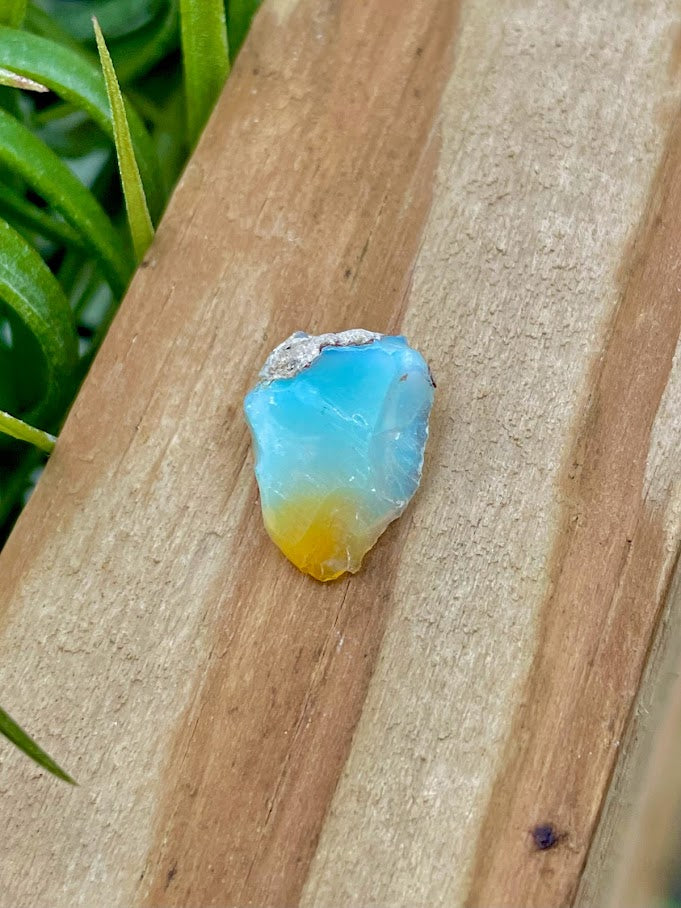 Raw Opal Stone - TheDrunkenGnome Airplant Co.